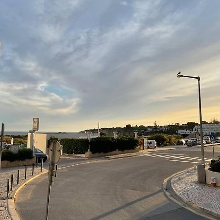 Blue - Beachfront Apartment Armação de Pêra Εξωτερικό φωτογραφία